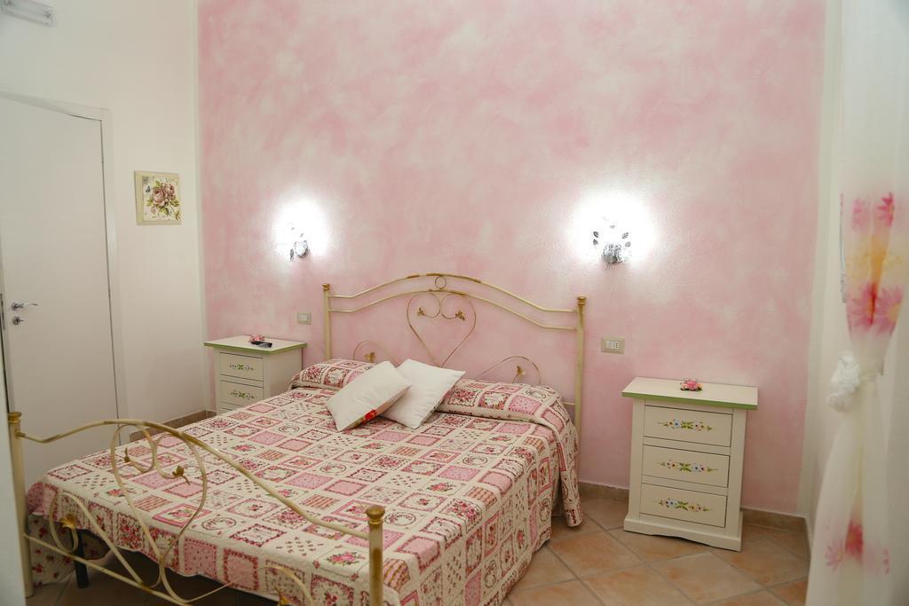 B&B Le Rose Ольбія Номер фото